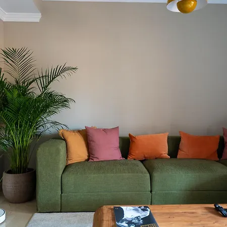 Amplio Y Familiar Apartamento En Daire Marbella