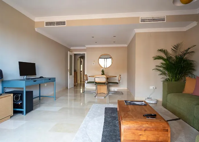 Amplio Y Familiar Apartamento En