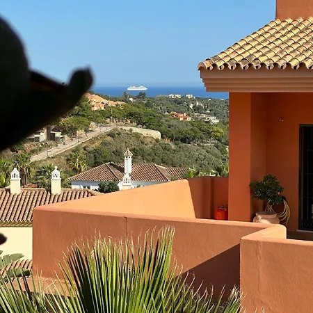 Amplio Y Familiar Apartamento En