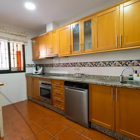 Amplio Y Familiar Apartamento En 마르베야