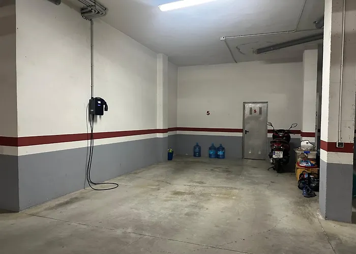 Amplio Y Familiar Apartamento En *