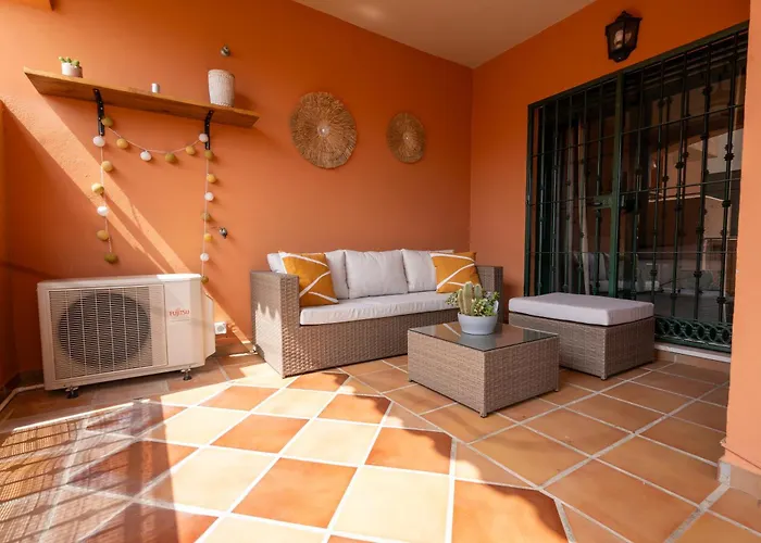 Amplio Y Familiar Apartamento En * マルベーリャ